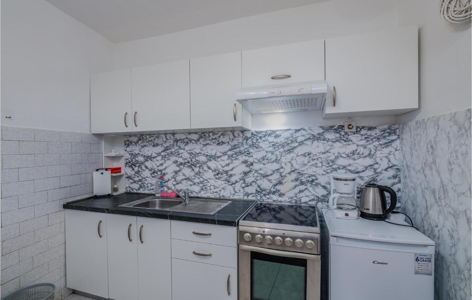 Lovely Apartment In Stara Baska 1 With Kitchen Exterior foto